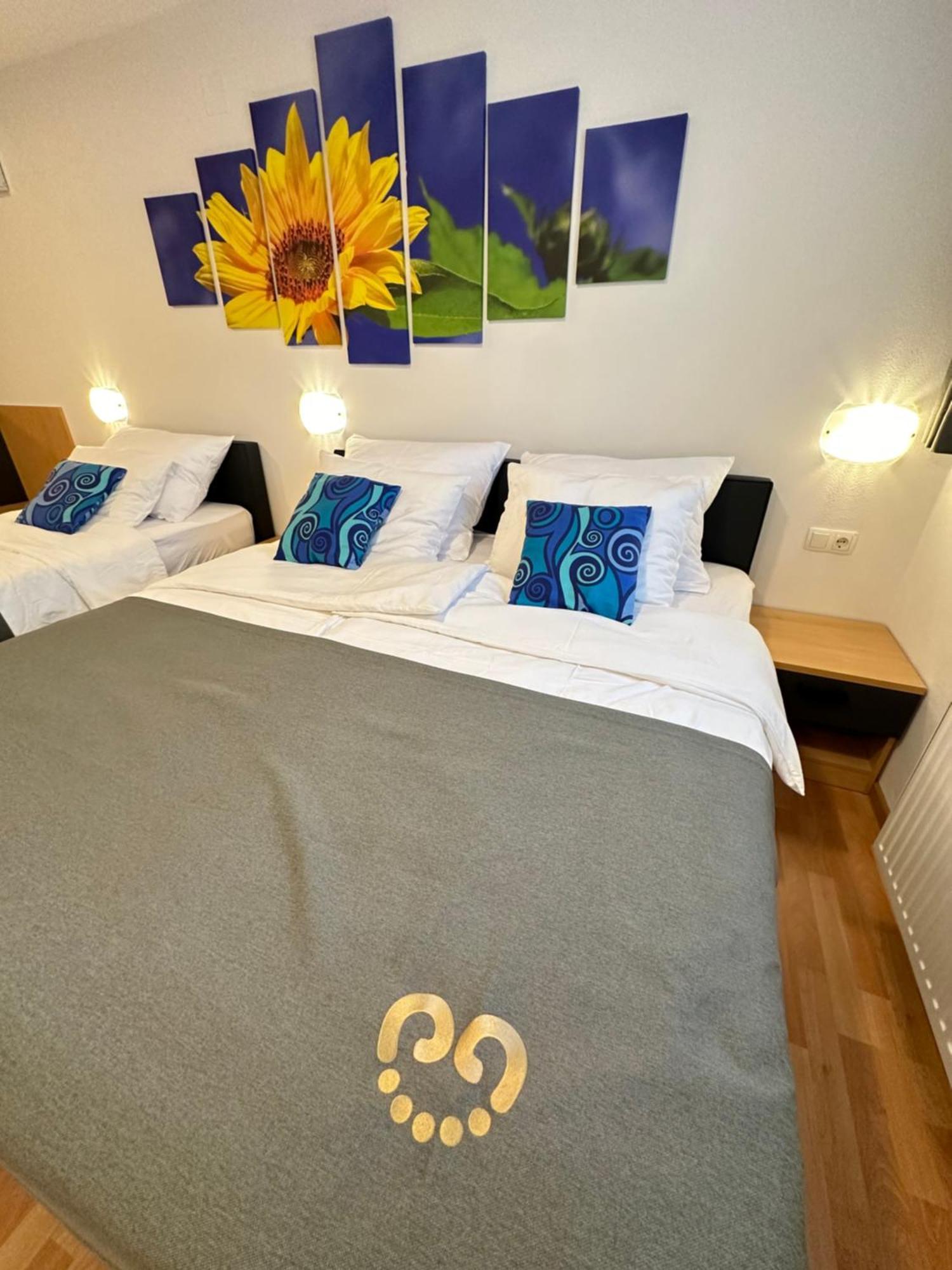 שקופיה-לוקה Boutique Hotel Loka מראה חיצוני תמונה