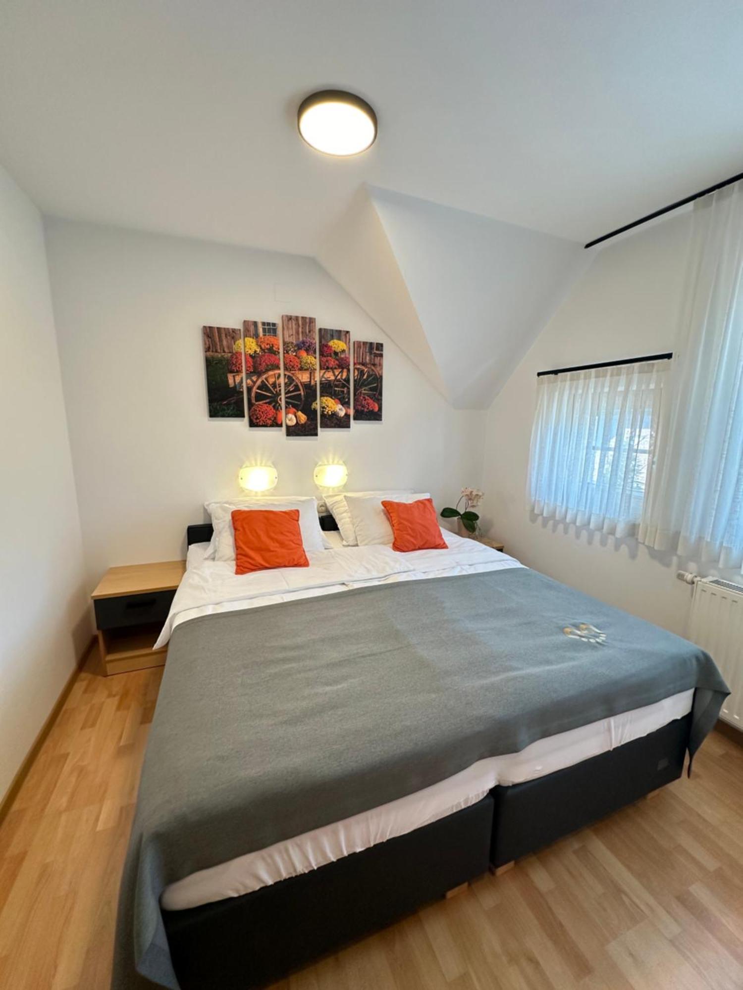 שקופיה-לוקה Boutique Hotel Loka מראה חיצוני תמונה