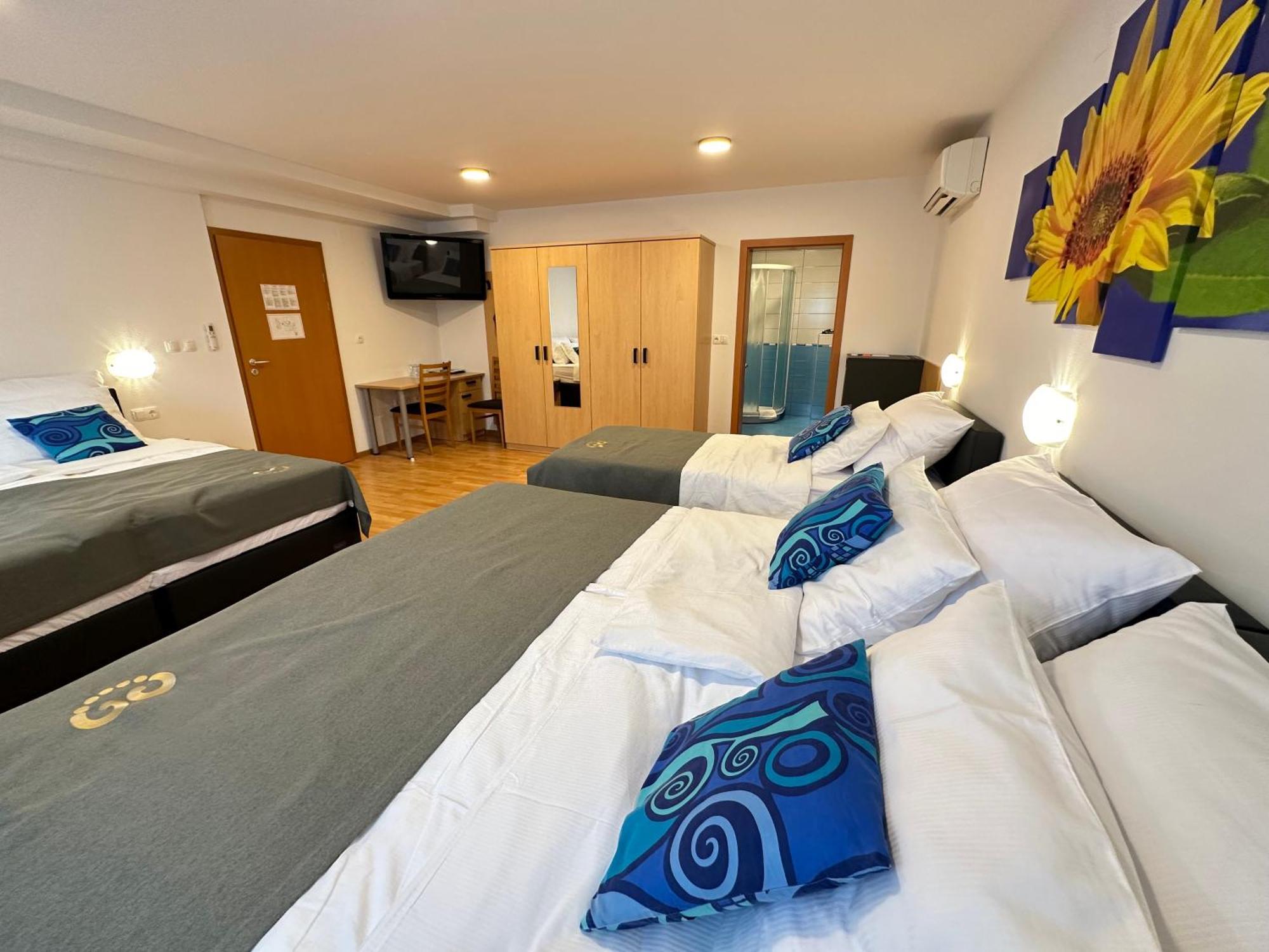 שקופיה-לוקה Boutique Hotel Loka מראה חיצוני תמונה